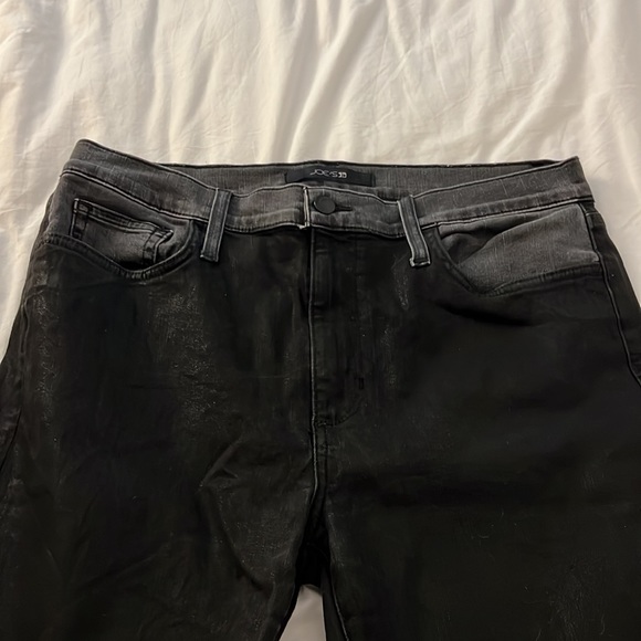 Two-toned Joe’s black jeans - Picture 2 of 3